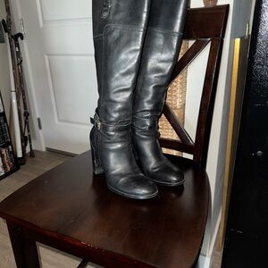 Audrey Brooke Black Over the Knee Boots Sleek Leather Design
